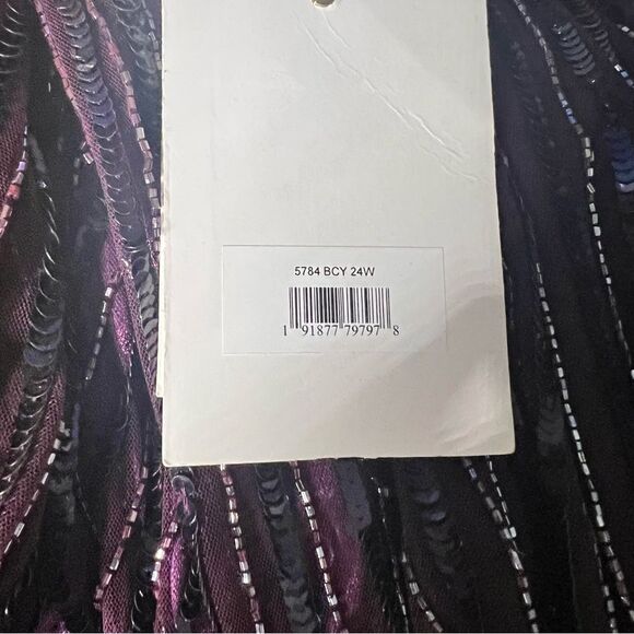Mac Duggal Size 22W 22 Dark Purple Long Sleeve Sequin V-Neck Evening Dress Gown - Picture 5 of 5